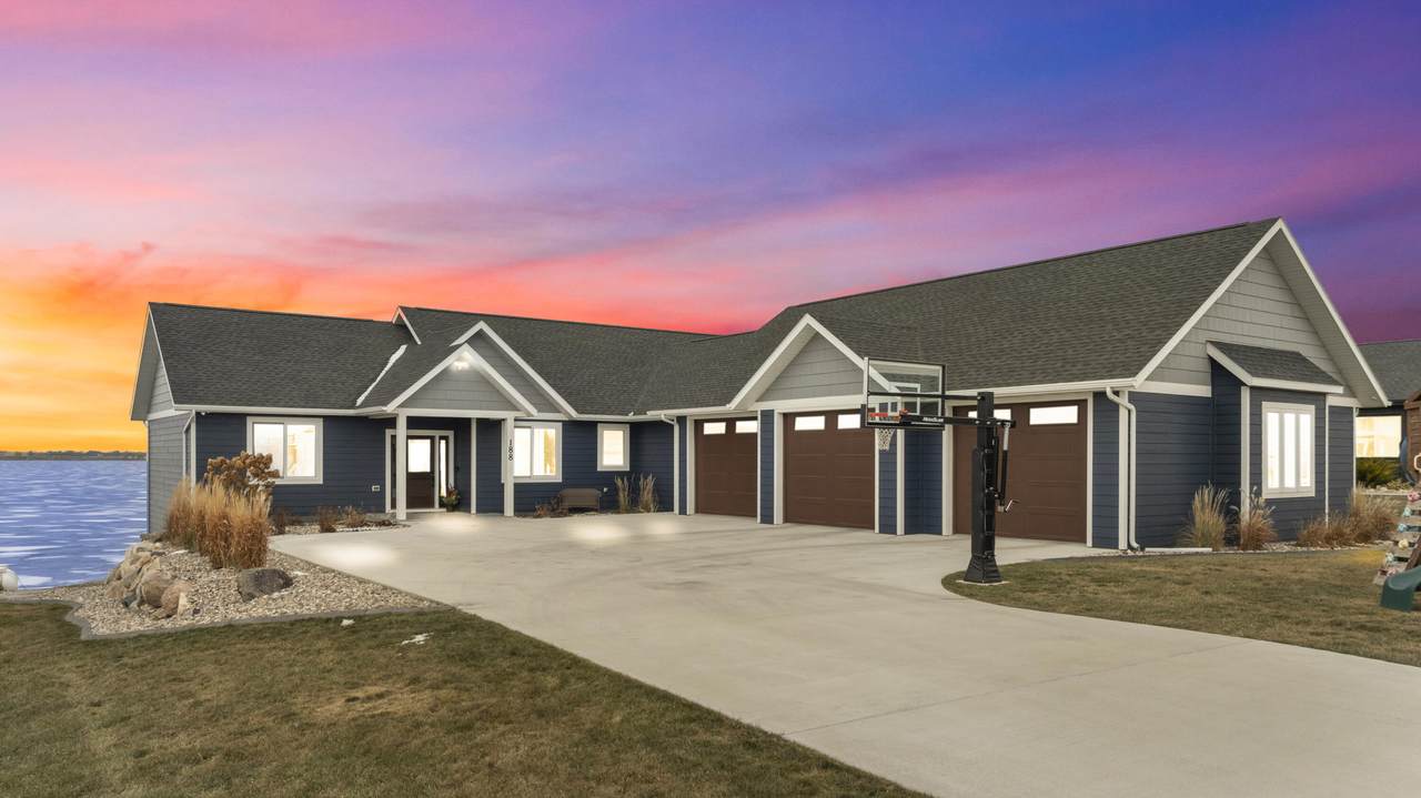 188 Northbay Drive - Photo 1