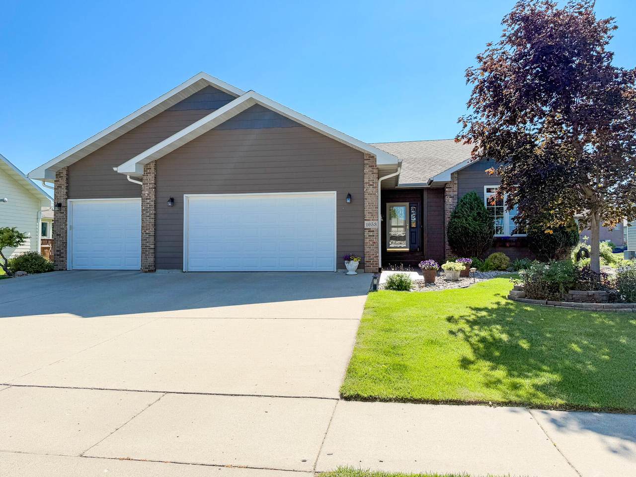 1653 Moriarty Drive - Photo 1