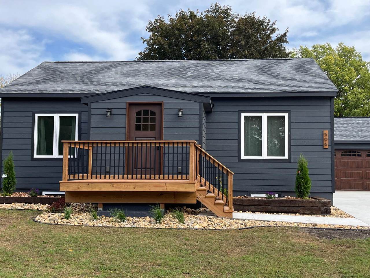 506 2nd Street - Photo 1
