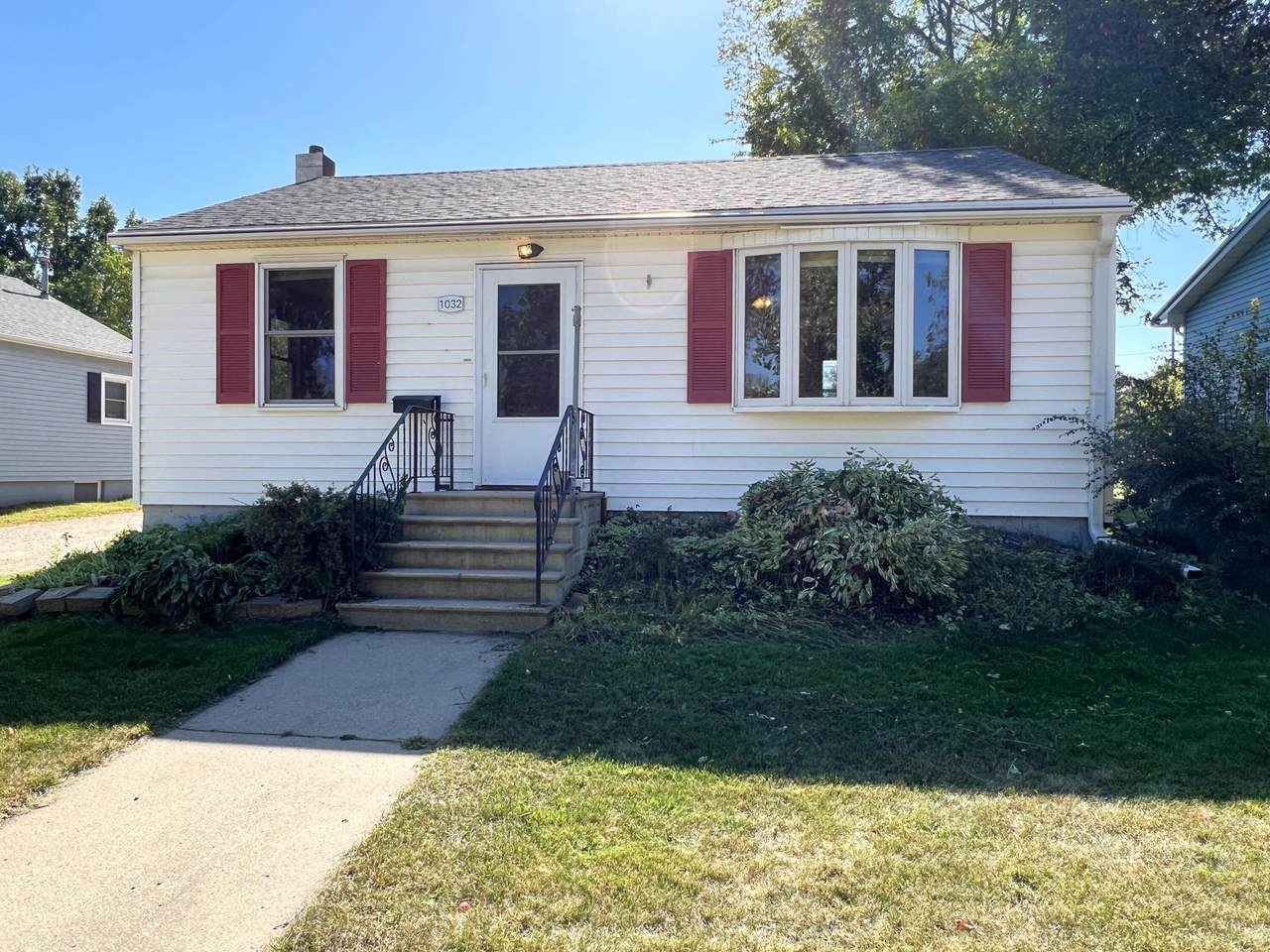 1032 1st Street - Photo 1