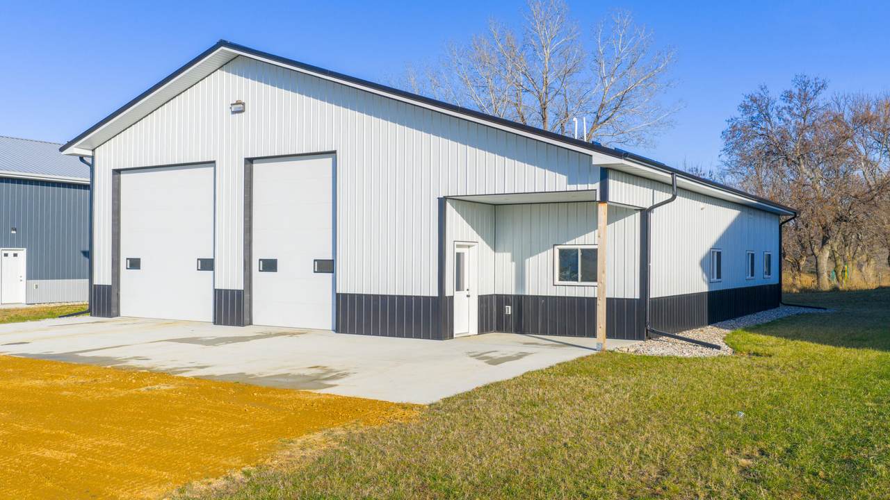 212 Buffalo Ridge Drive - Photo 1