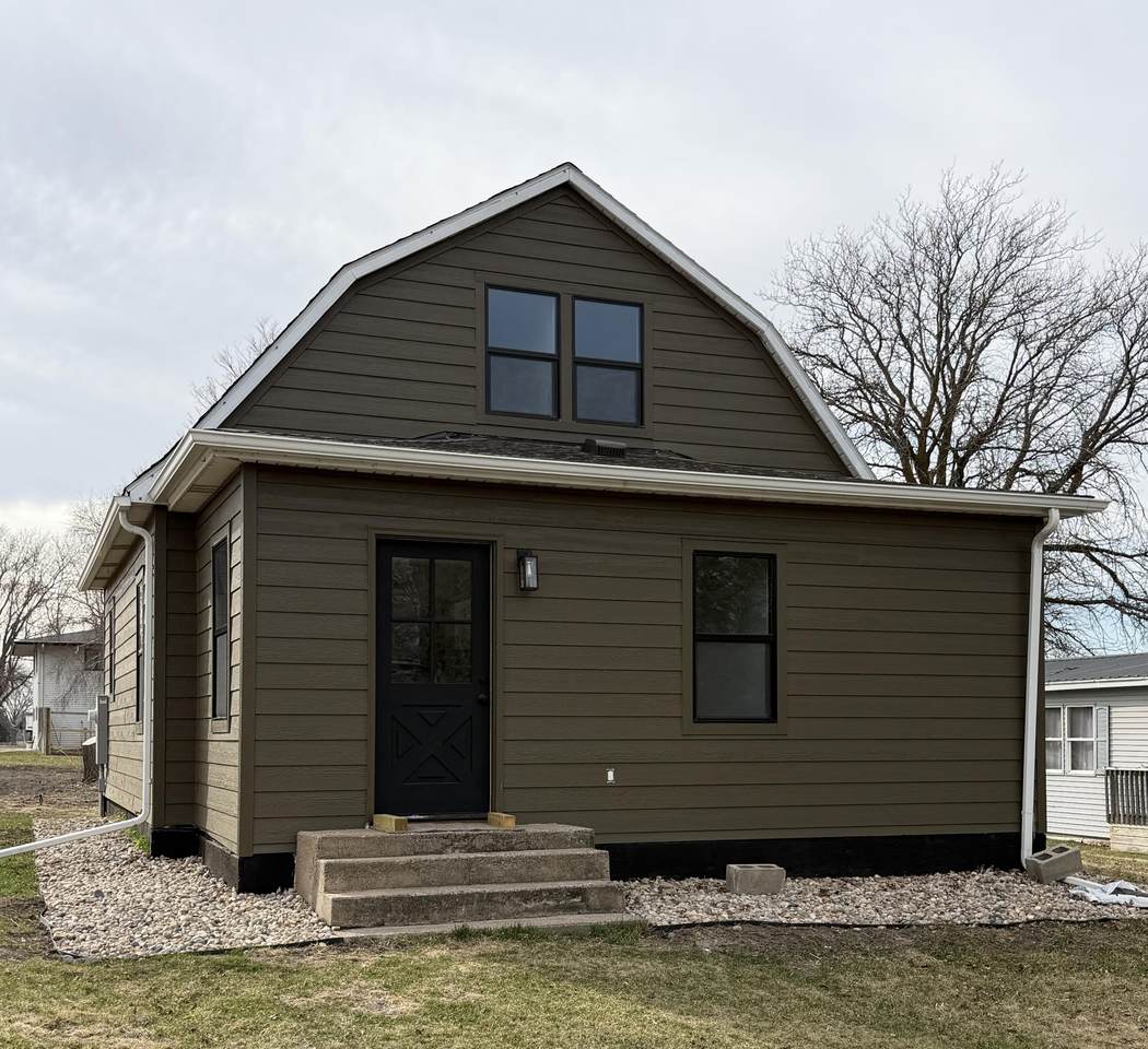 710 Highland Street - Photo 1