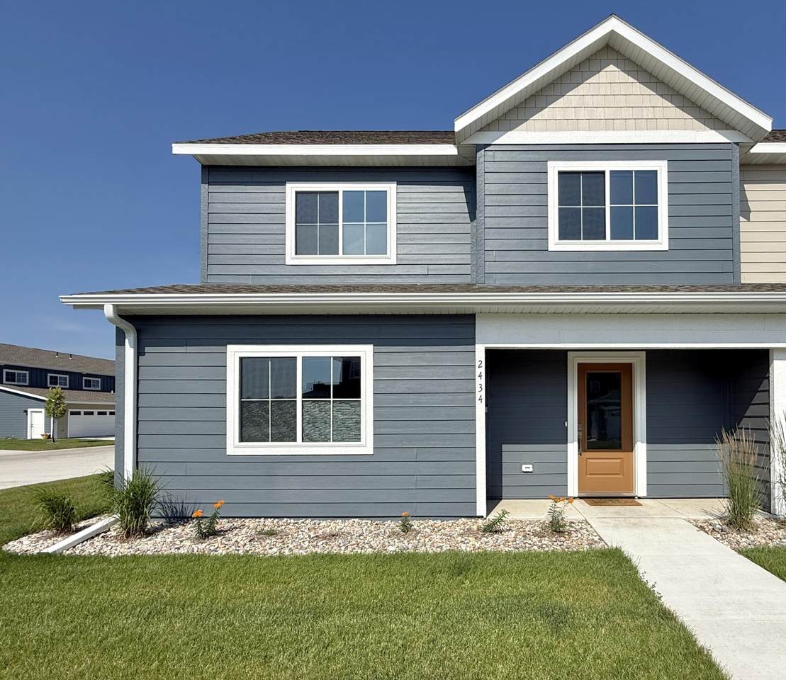 2434 Oak Branch Avenue - Photo 1