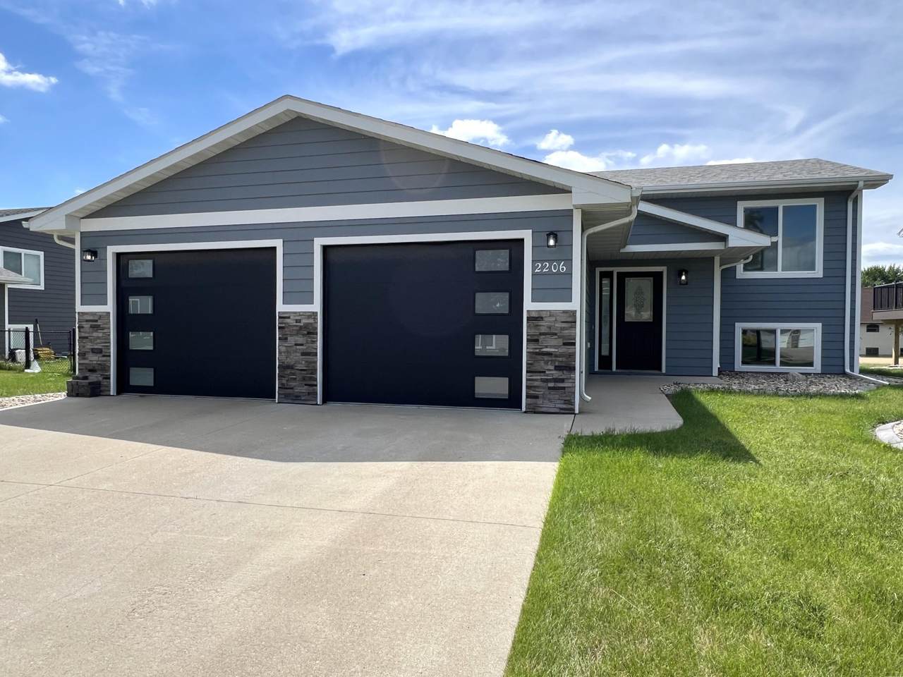 2206 Primrose Drive - Photo 1