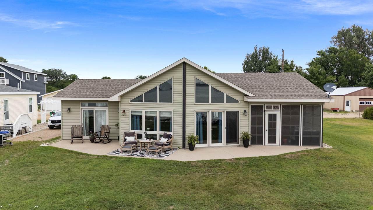 188 Lake Drive - Photo 1