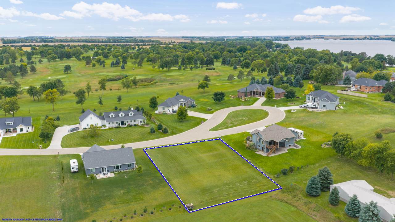 46890 Country Club - Photo 1