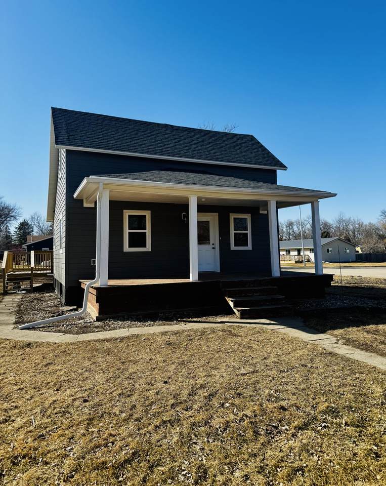 502 Highland Street - Photo 1