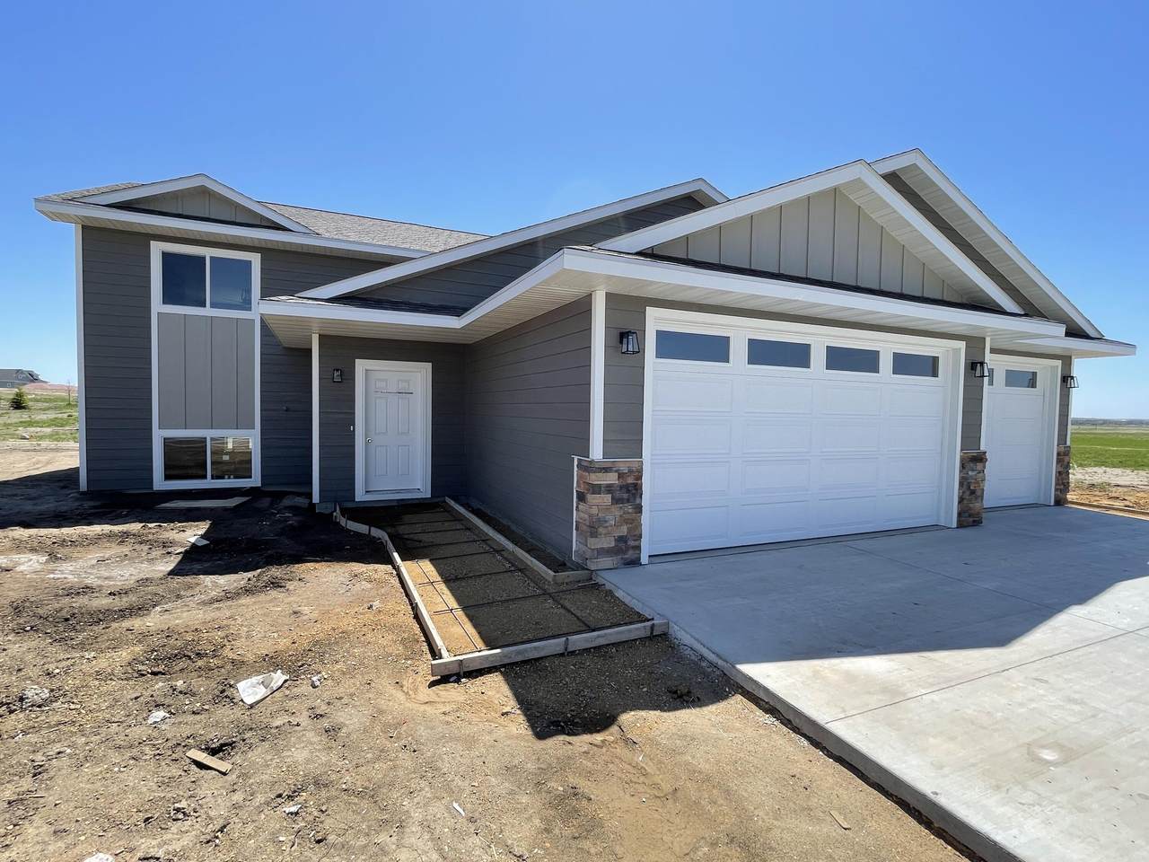 1021 Steamboat Trail - Photo 1