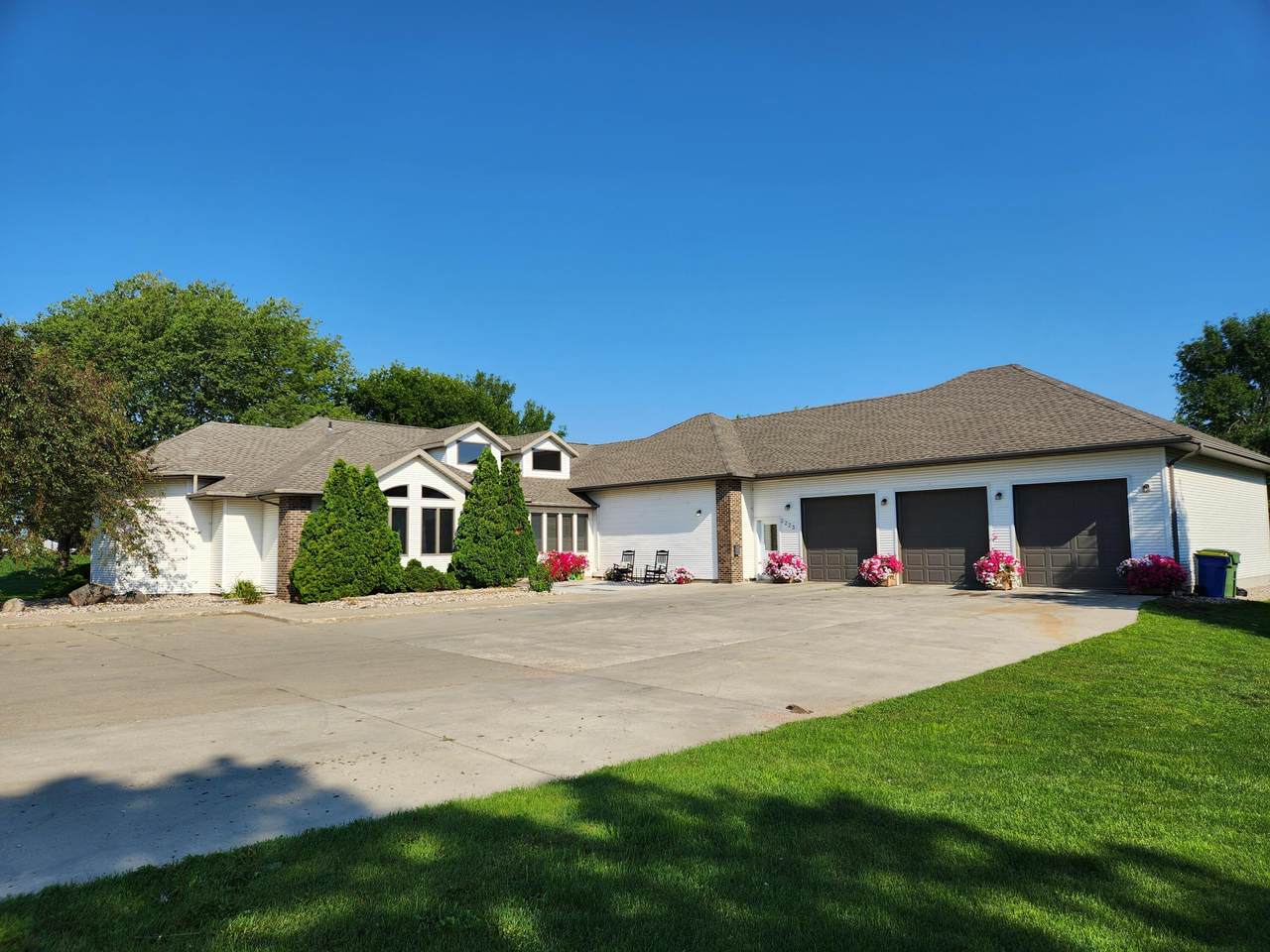2223 18th Street - Photo 1