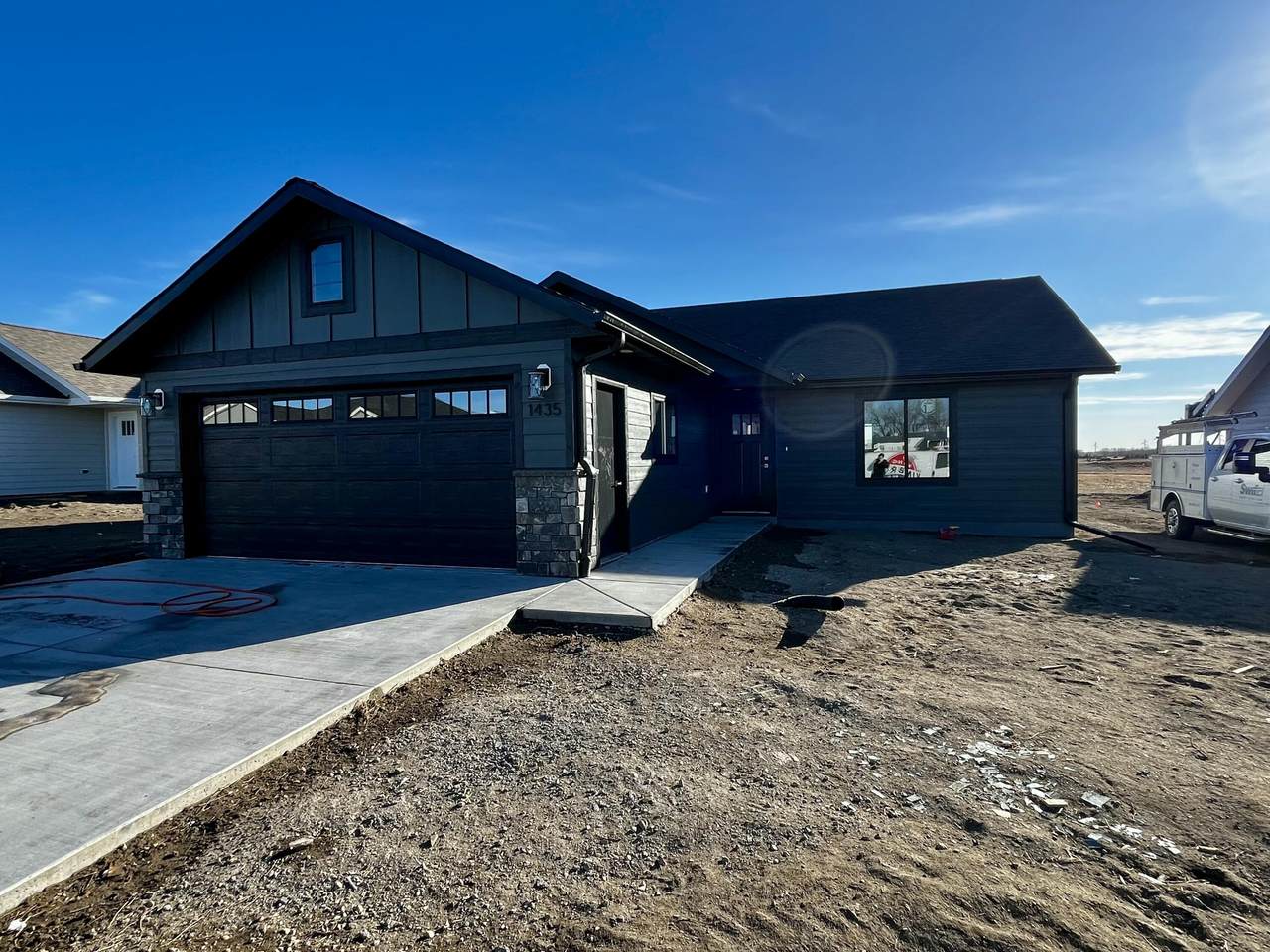 1435 Steamboat Trail - Photo 1