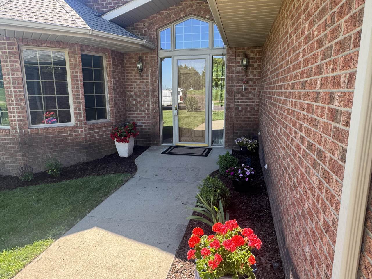 7380 Sunset Road - Photo 1