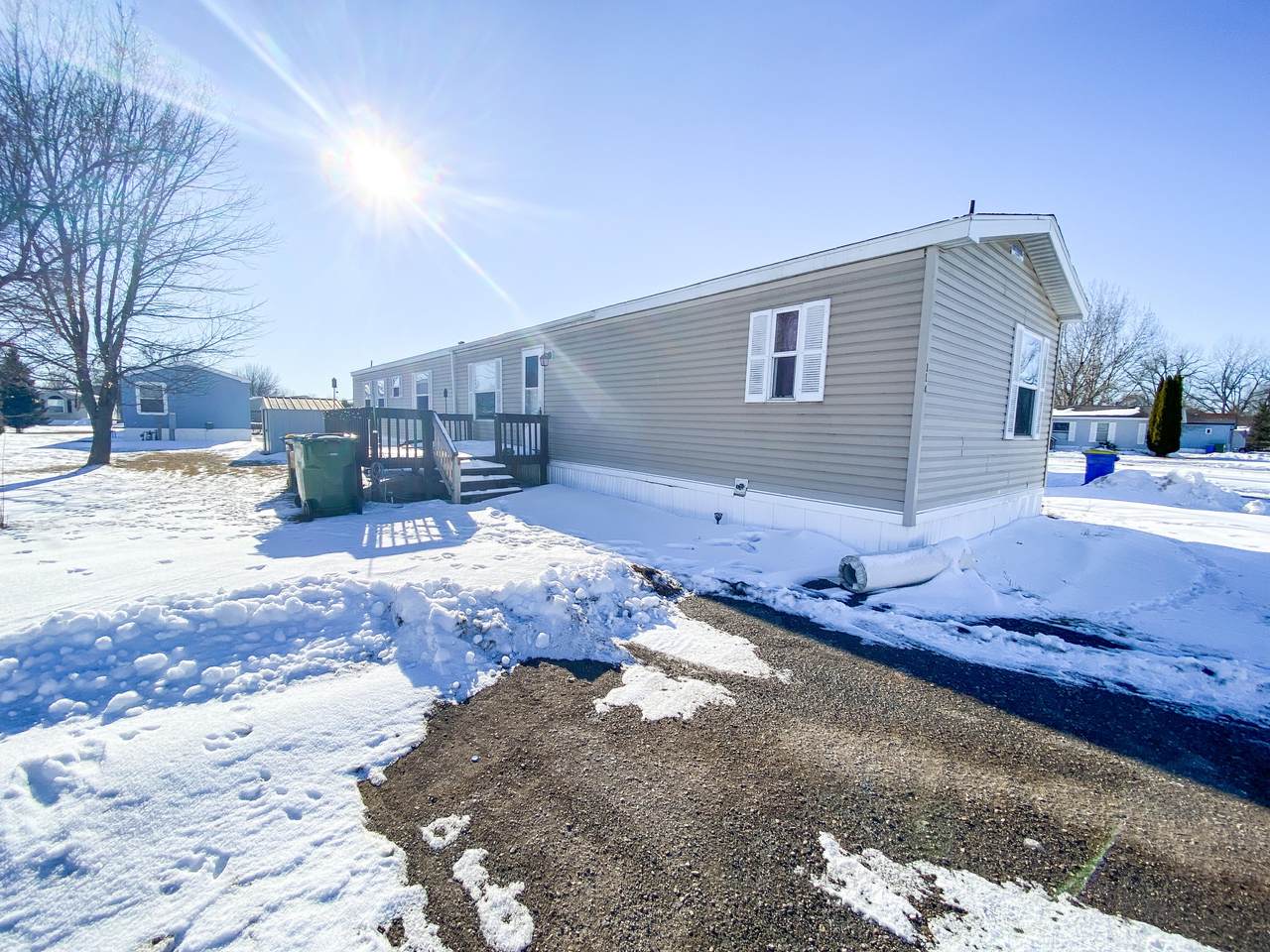 900 15th Street - Photo 1