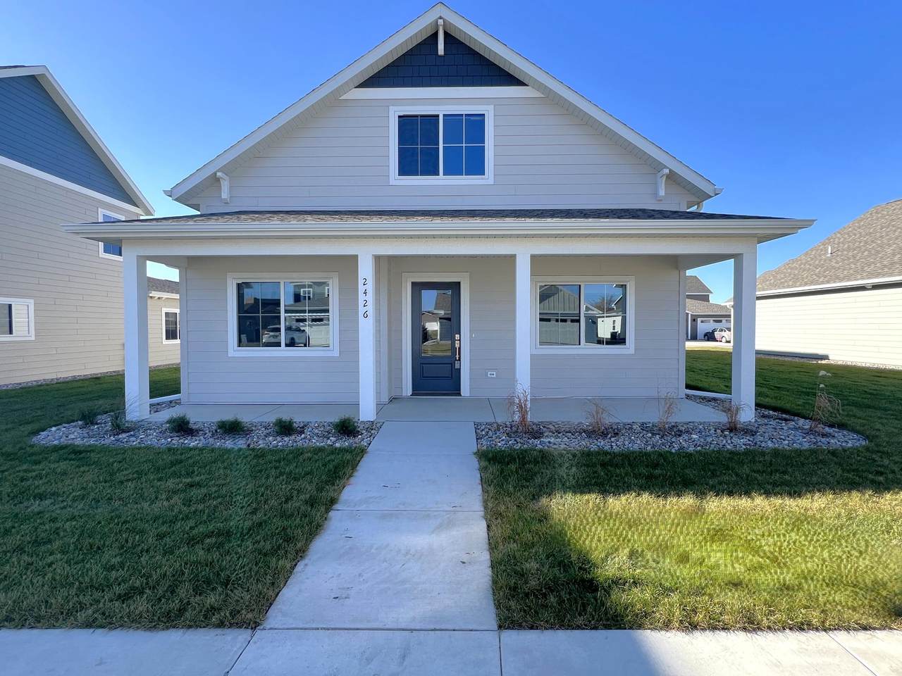 2426 Oak Branch Avenue - Photo 1