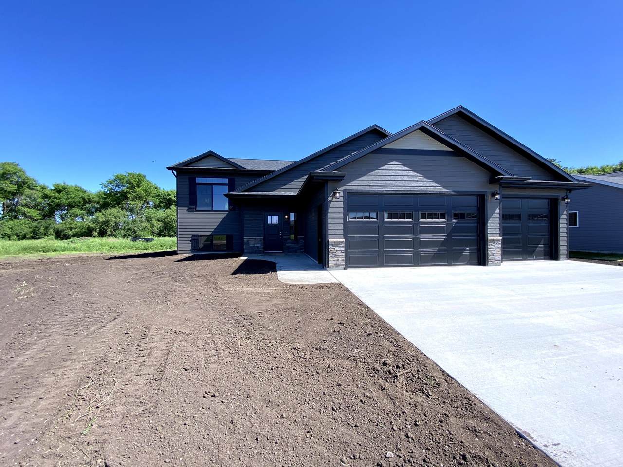 601 Spruce Street - Photo 1