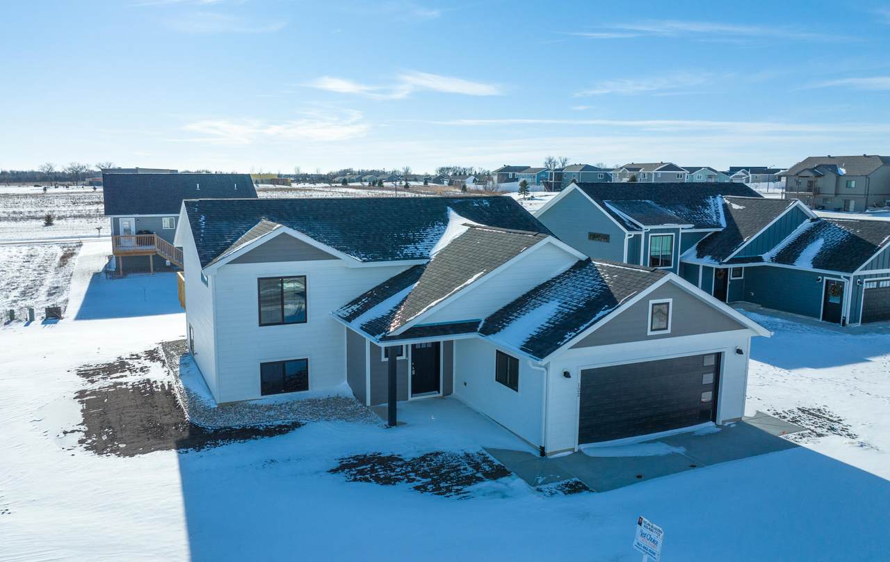 122 Wedgewood Circle - Photo 1