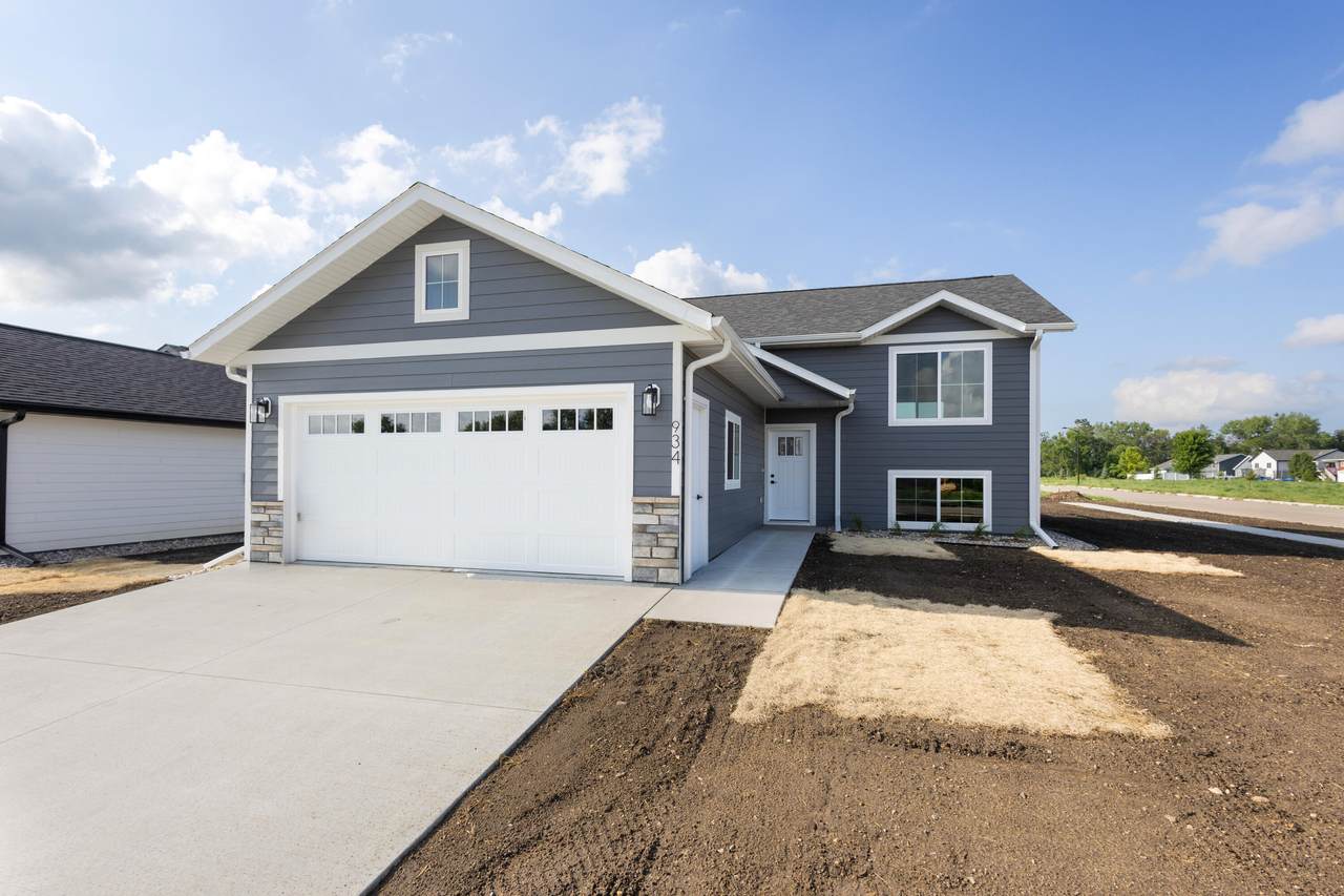 934 Jordan Street - Photo 1