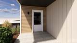 2401 Oak Branch Avenue - Photo 2