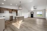938 Jordan Street - Photo 9