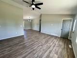 305 Lilac Avenue - Photo 4
