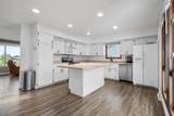 725 Twilight Avenue - Photo 3