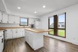 725 Twilight Avenue - Photo 4