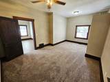 216 Calumet Avenue - Photo 15