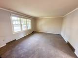1916 Lincoln Lane - Photo 4