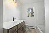 323 Dakota Avenue - Photo 15