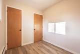 323 Dakota Avenue - Photo 5