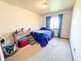 120 Twin Oaks Lane - Photo 18