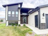 1812 Briarwood Circle - Photo 2