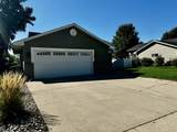 1104 Yorktown Drive - Photo 2
