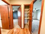 101 Santema Street - Photo 15