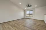 937 Carter Street - Photo 2