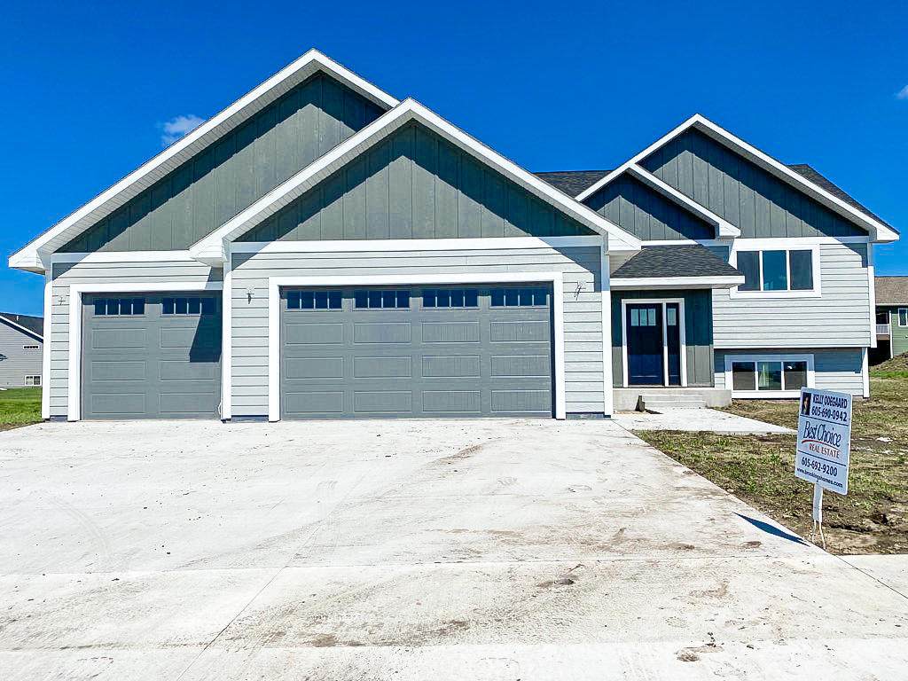 1133 Arapahoe Lane - Photo 1