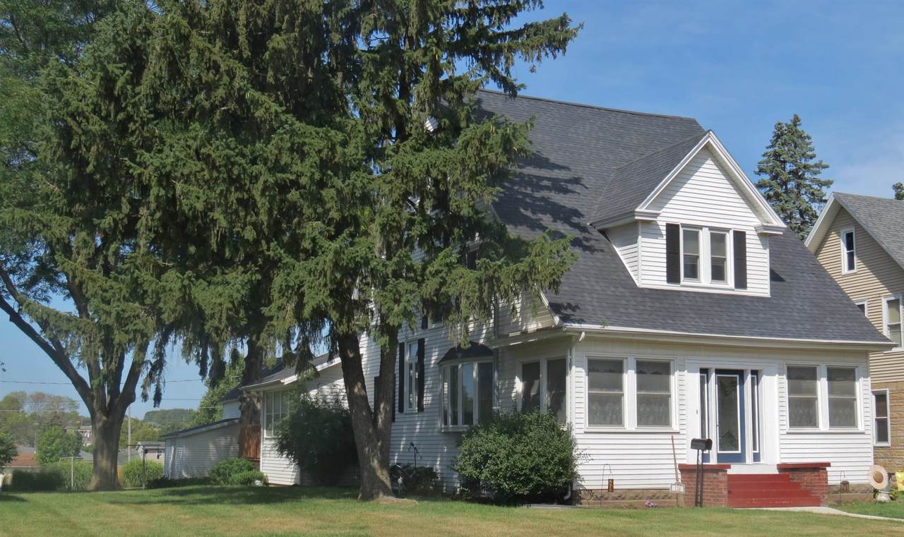 114 Vermont Street - Photo 1