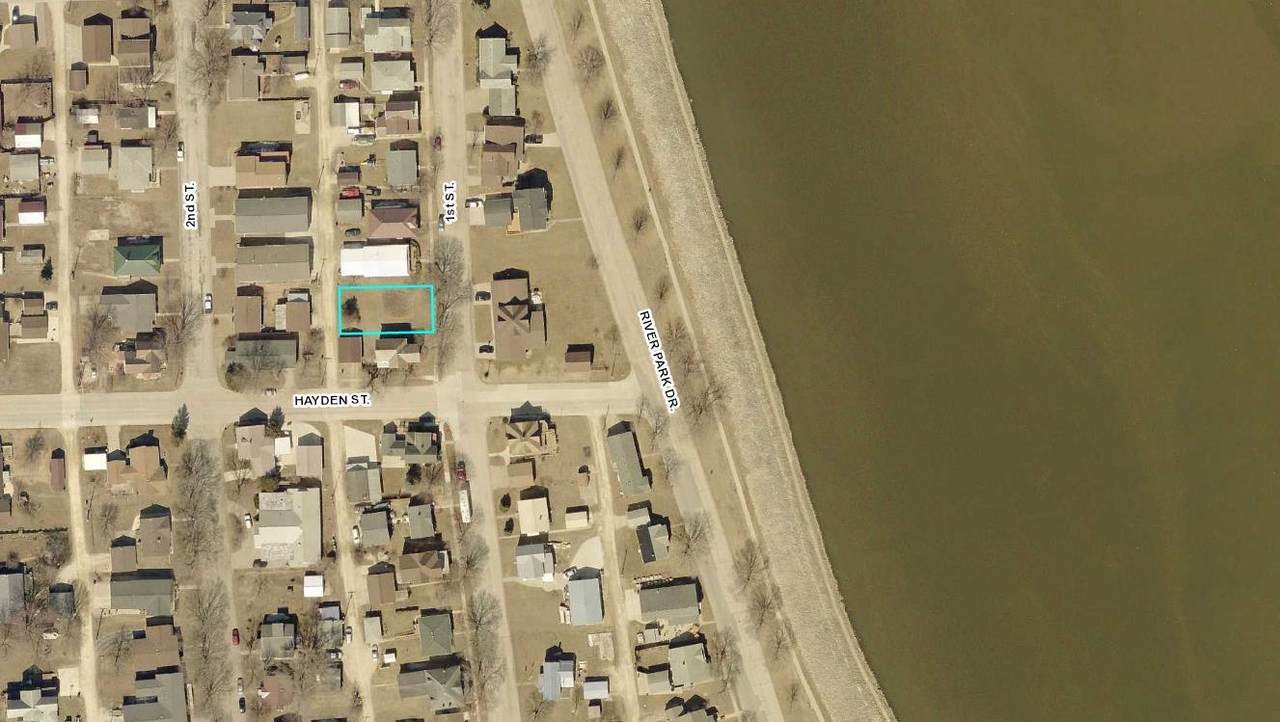 606 First Street - Photo 1