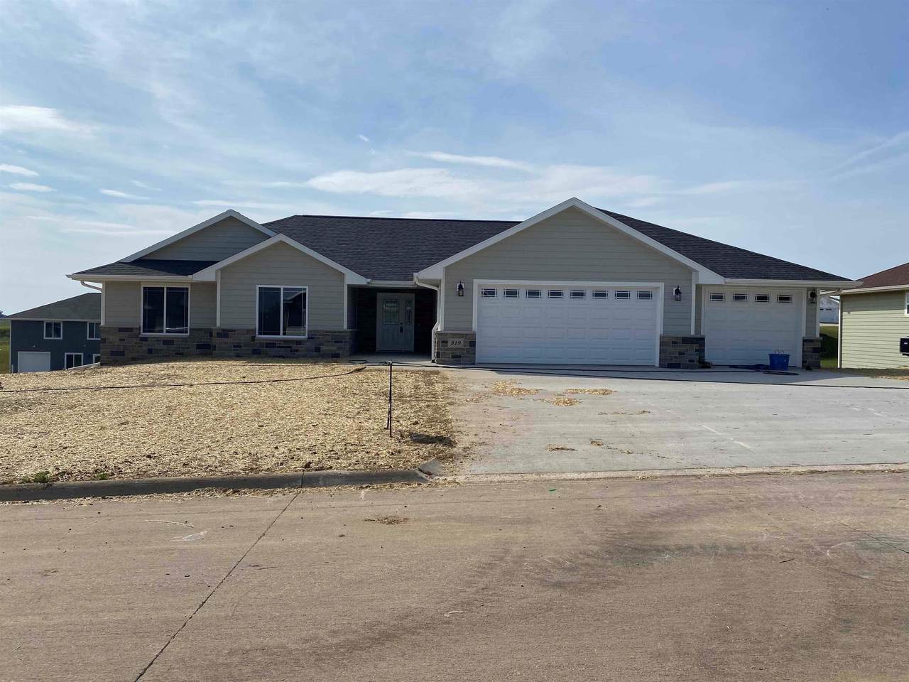 919 Rylee Court - Photo 1
