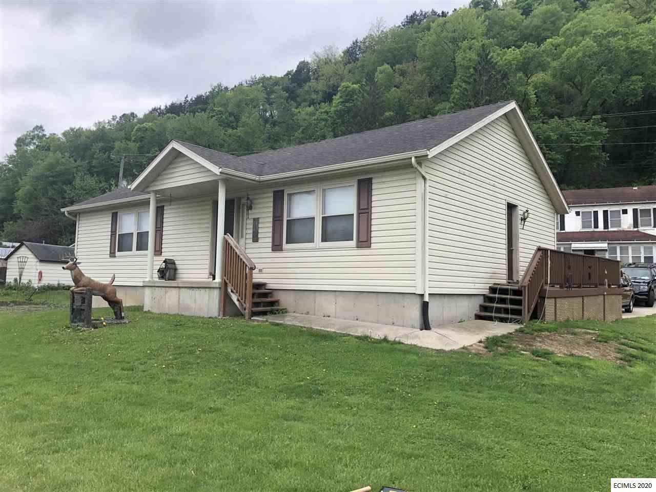 1019 Bluff Street - Photo 1