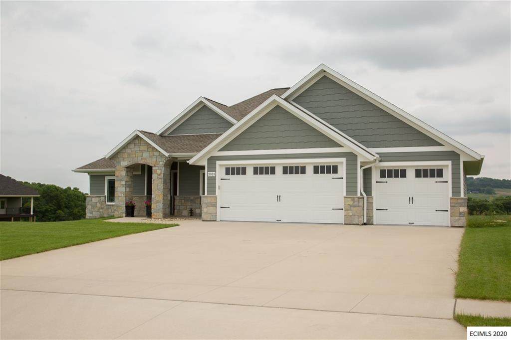 2032 Creekwood Drive - Photo 1