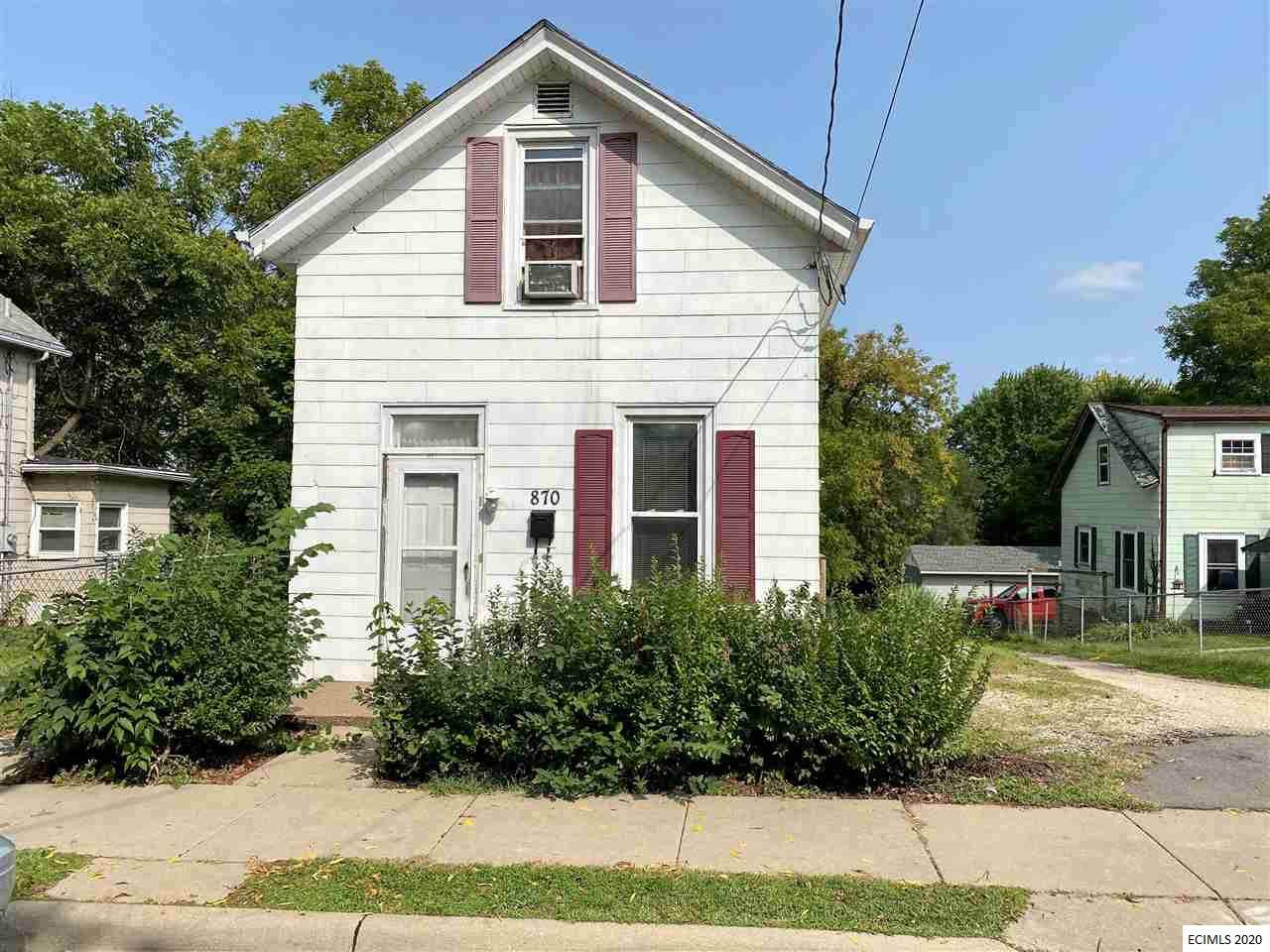 870 Wilson Avenue - Photo 1