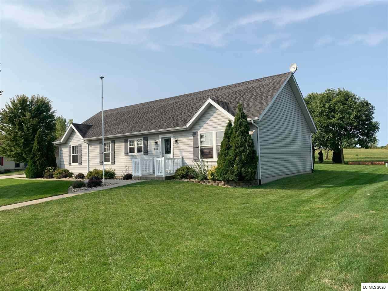 611 9th Street - Photo 1