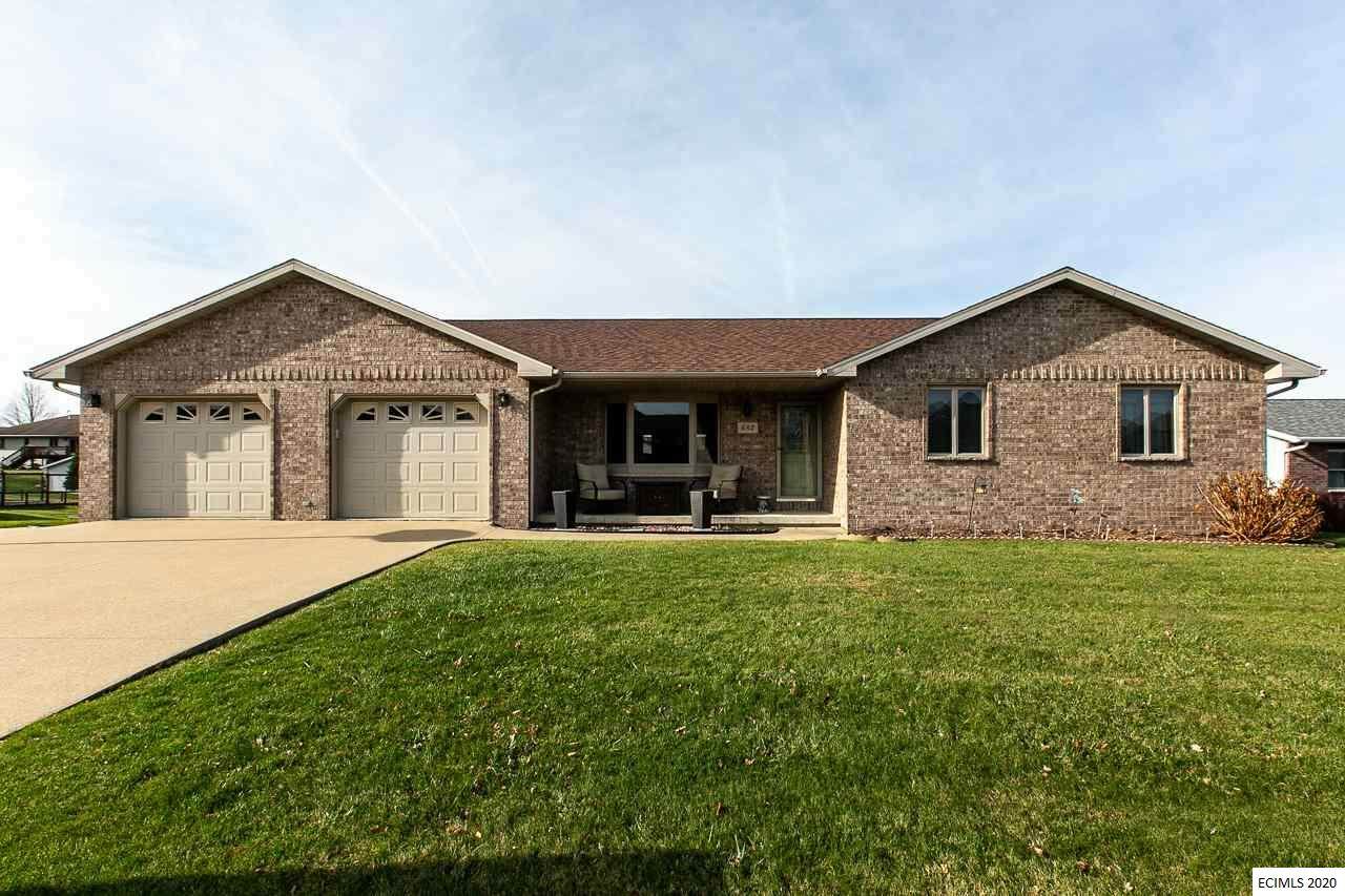 683 Walnut Ridge - Photo 1
