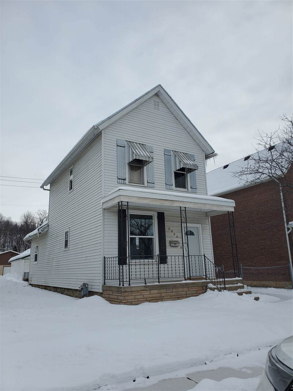 2922 Washington Street - Photo 1