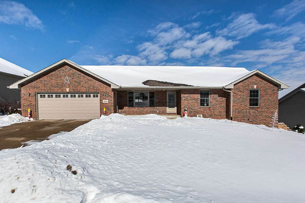 3261 Brook Hollow Drive - Photo 1