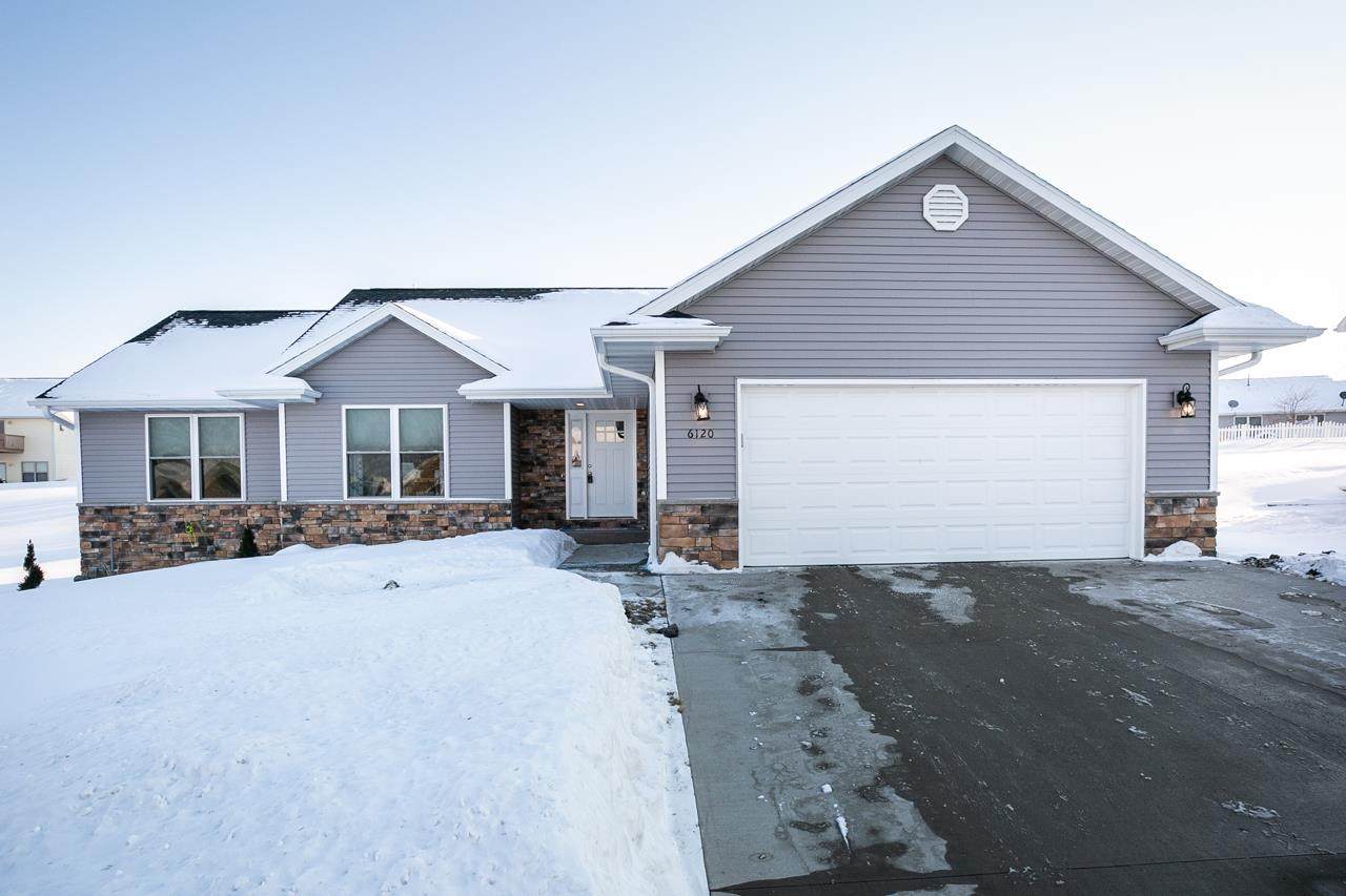 6120 Lynbrook Drive - Photo 1