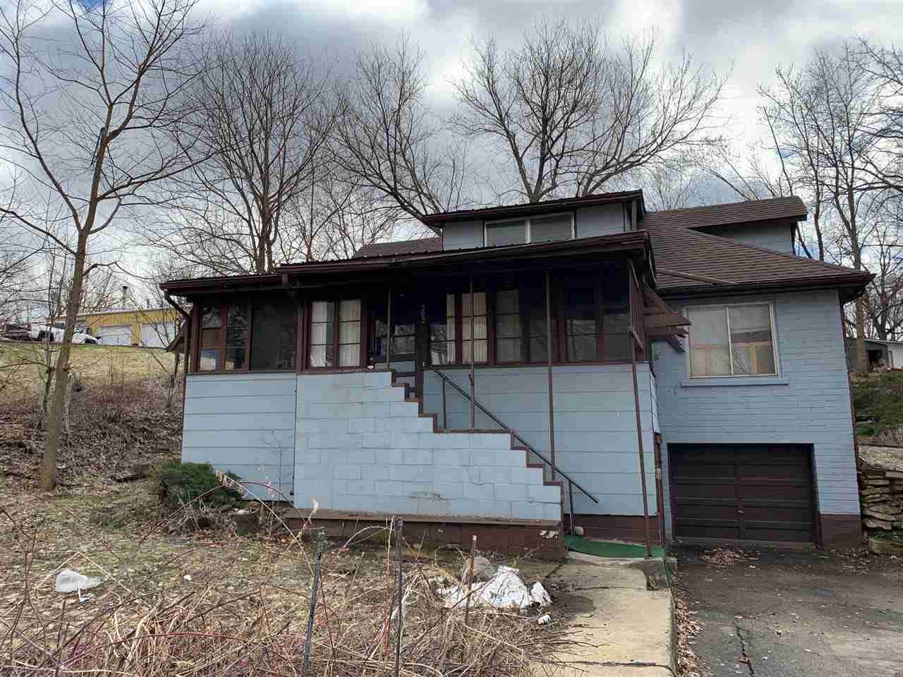 302 Jordan Avenue - Photo 1