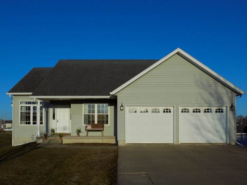507 5th Street - Photo 1