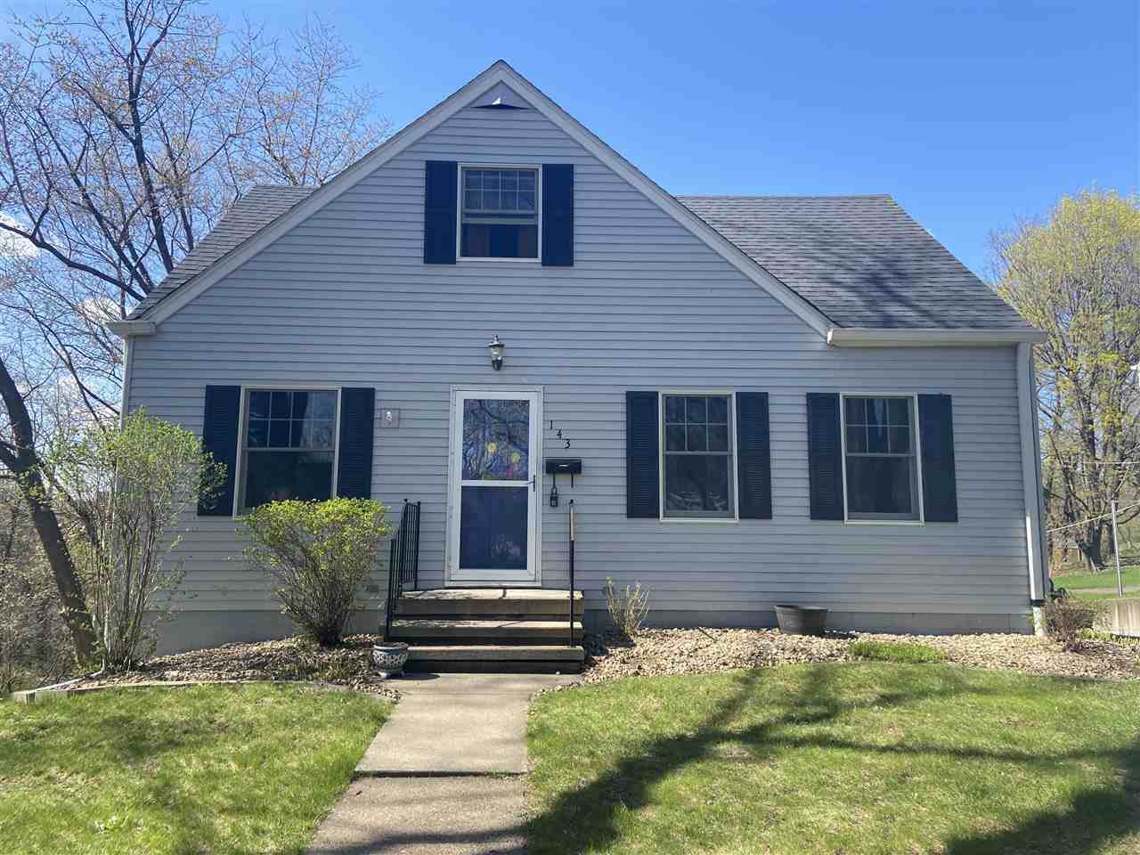 143 Cherokee Drive - Photo 1
