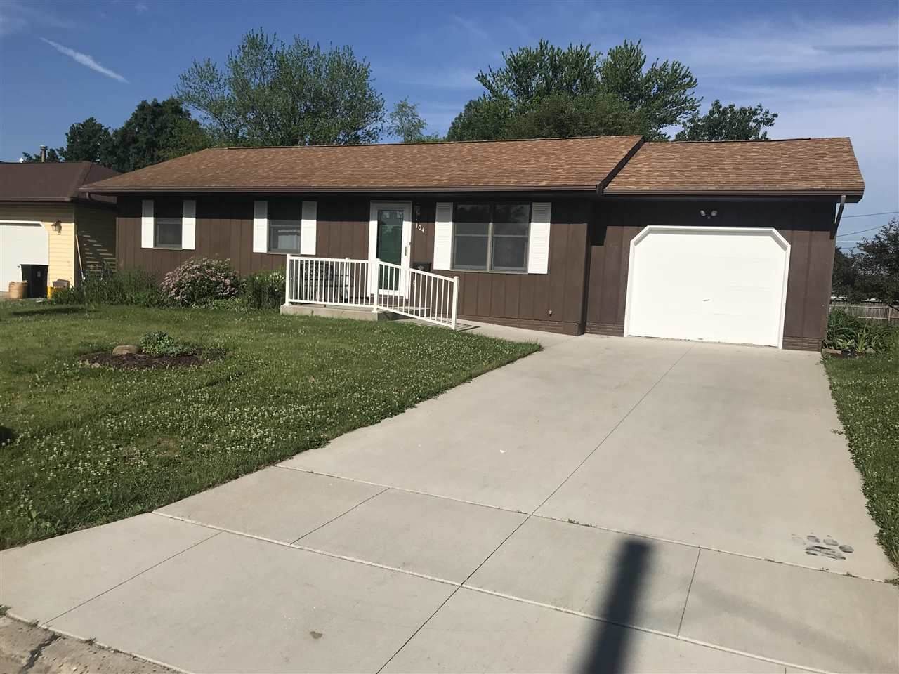 104 6th Avenue - Photo 1